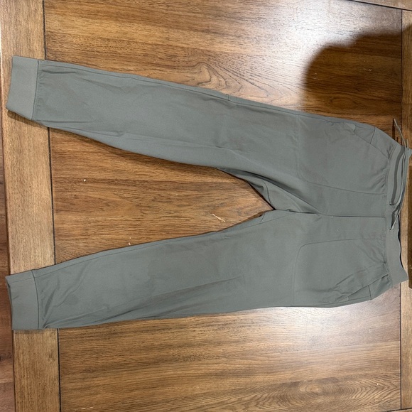 Men's Lulu Lemon ABC joggers